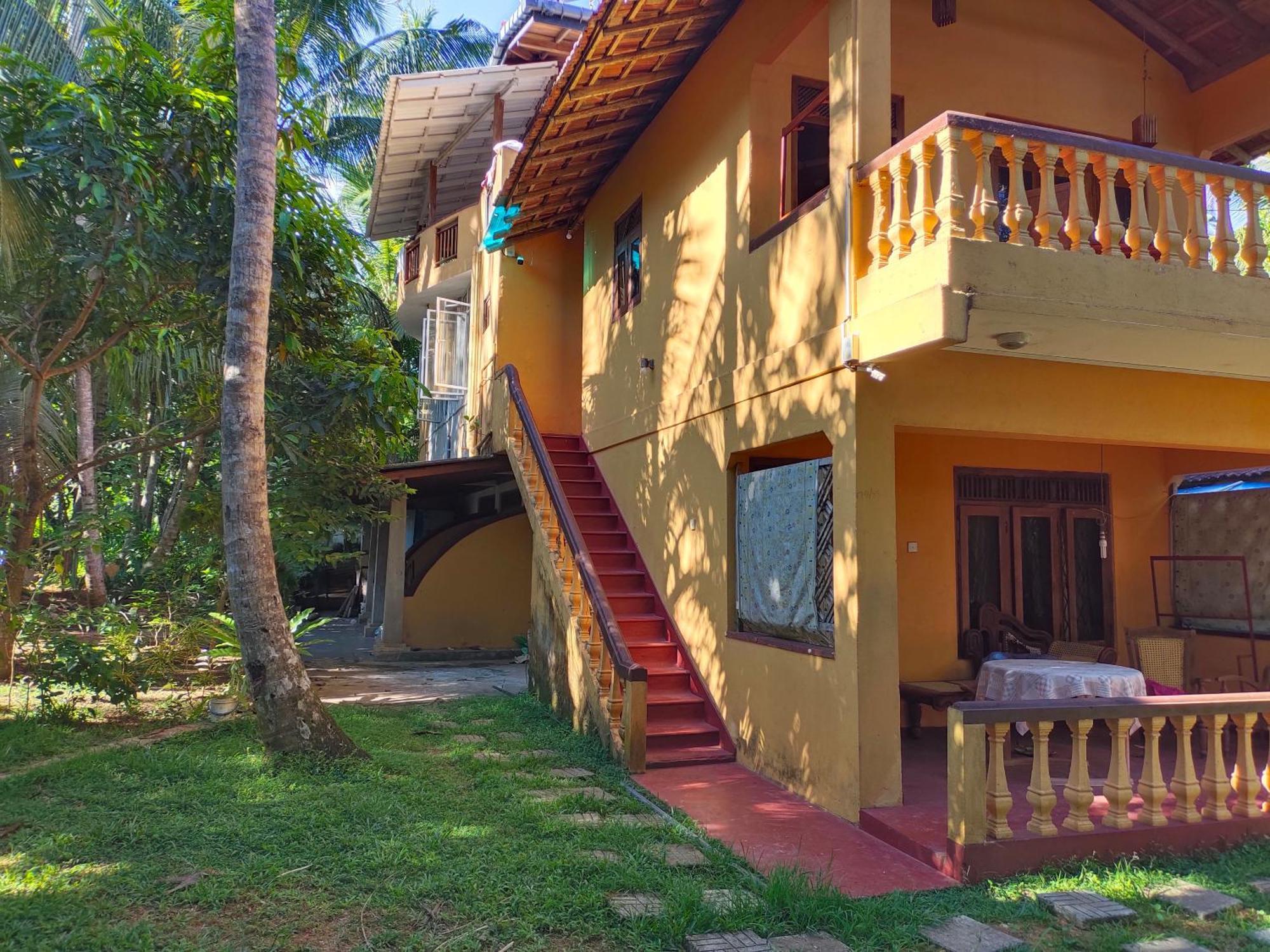 Brinkhouse Guesthouse , Unawatuna Beach 外观 照片