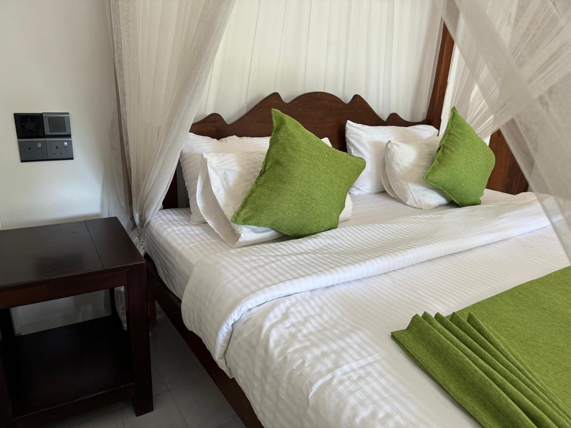 Brinkhouse Guesthouse , Unawatuna Beach 外观 照片
