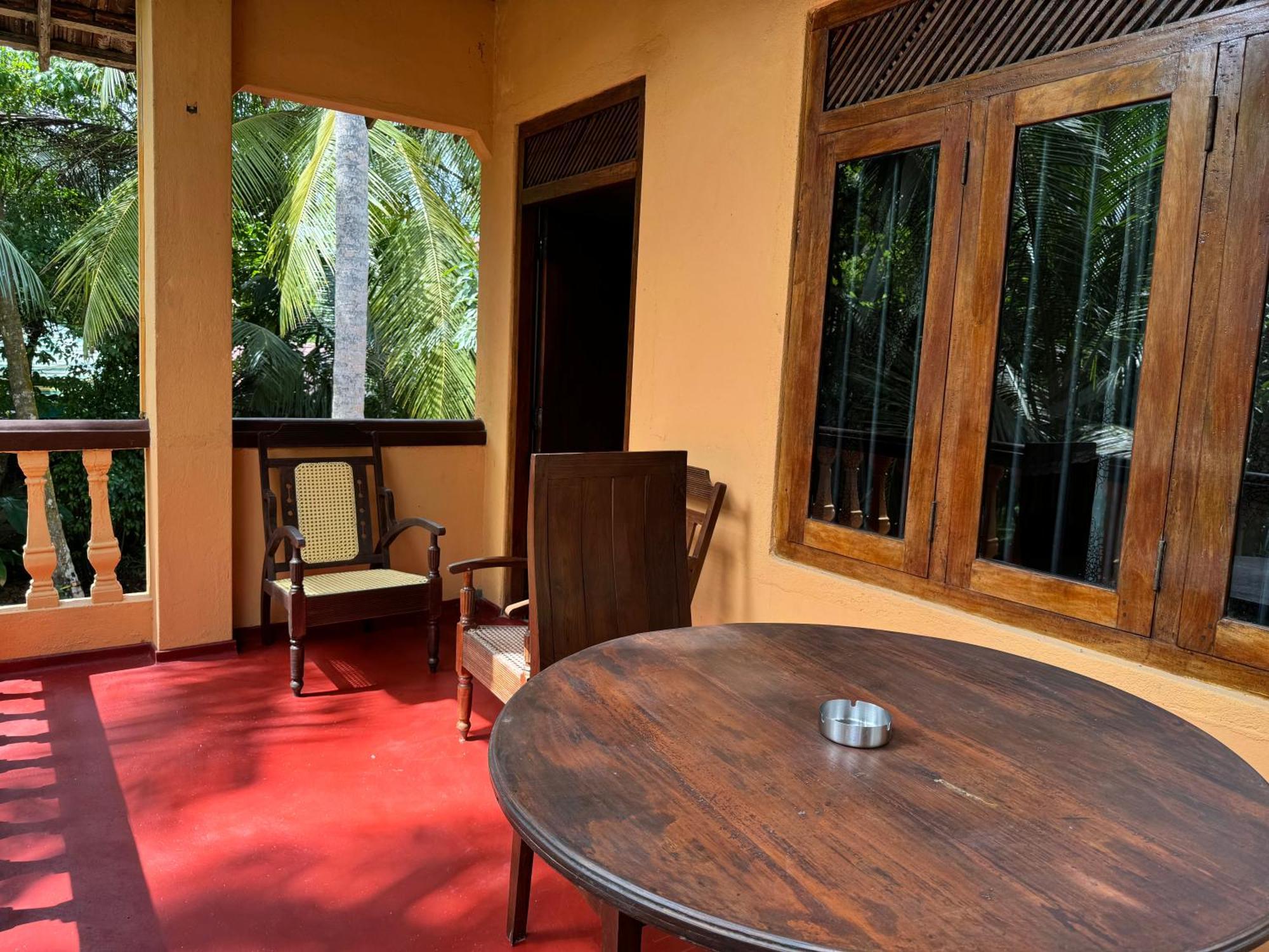 Brinkhouse Guesthouse , Unawatuna Beach 外观 照片