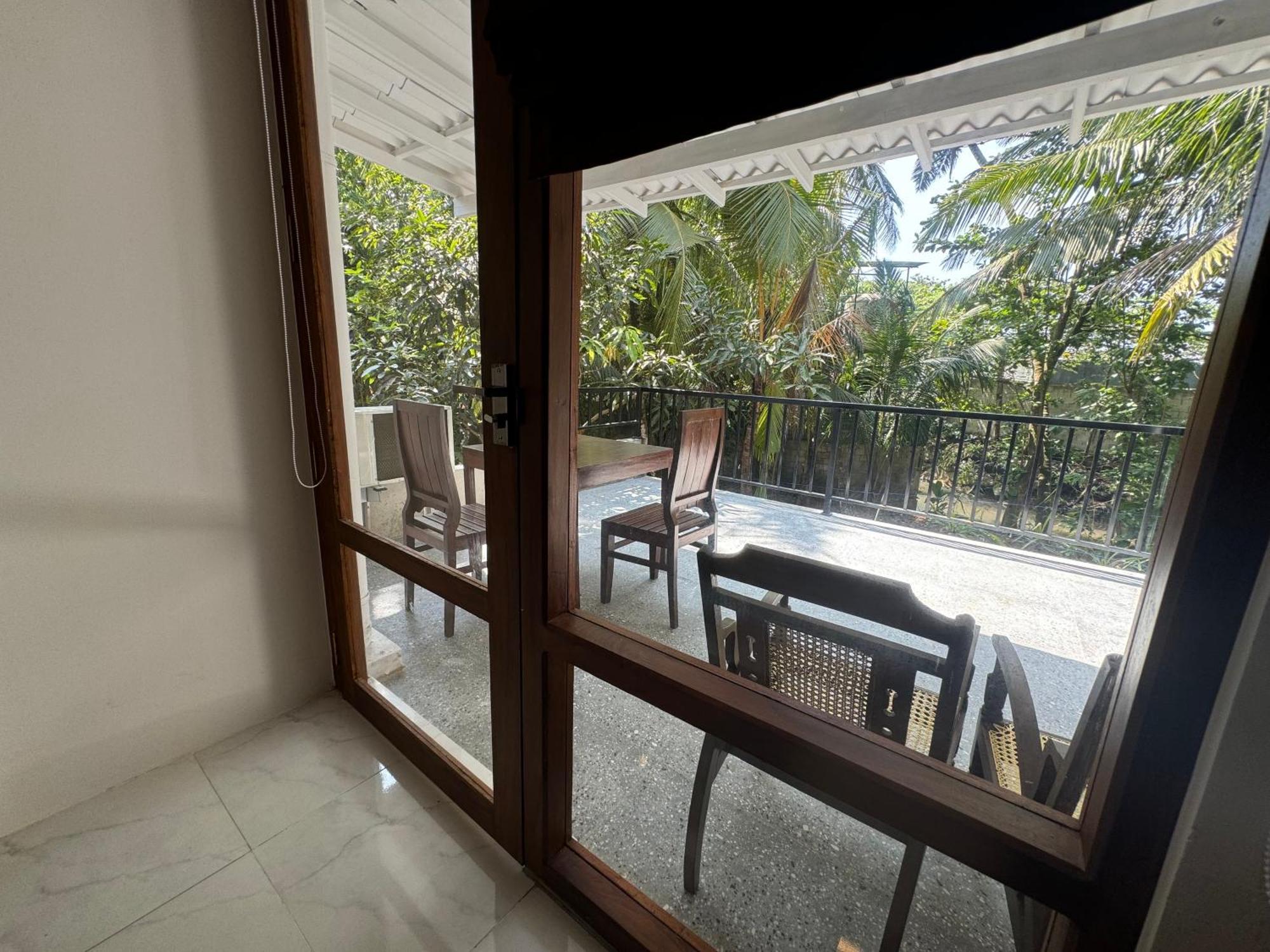 Brinkhouse Guesthouse , Unawatuna Beach 外观 照片