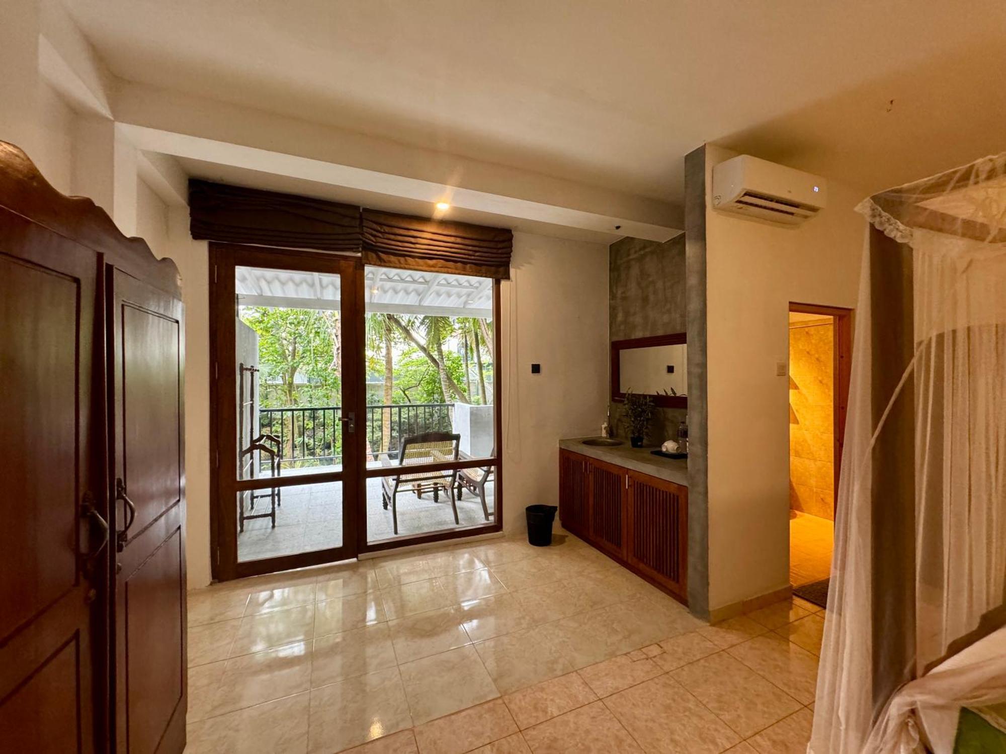 Brinkhouse Guesthouse , Unawatuna Beach 外观 照片