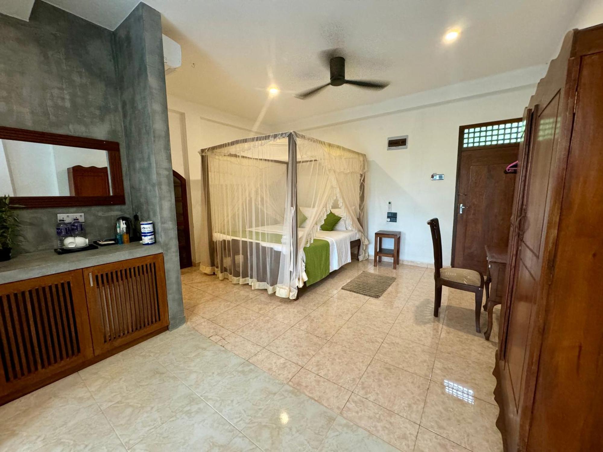 Brinkhouse Guesthouse , Unawatuna Beach 外观 照片