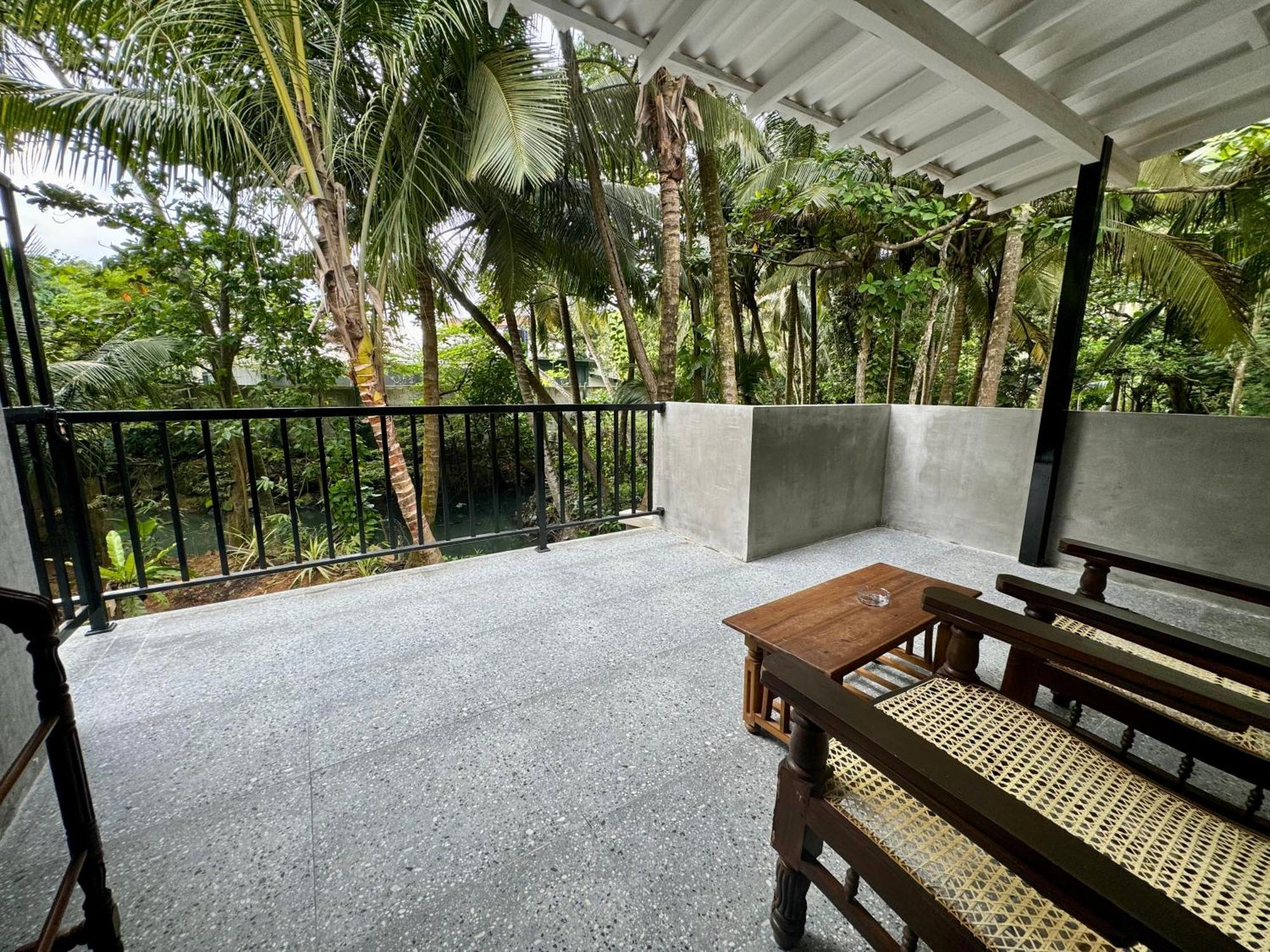 Brinkhouse Guesthouse , Unawatuna Beach 外观 照片