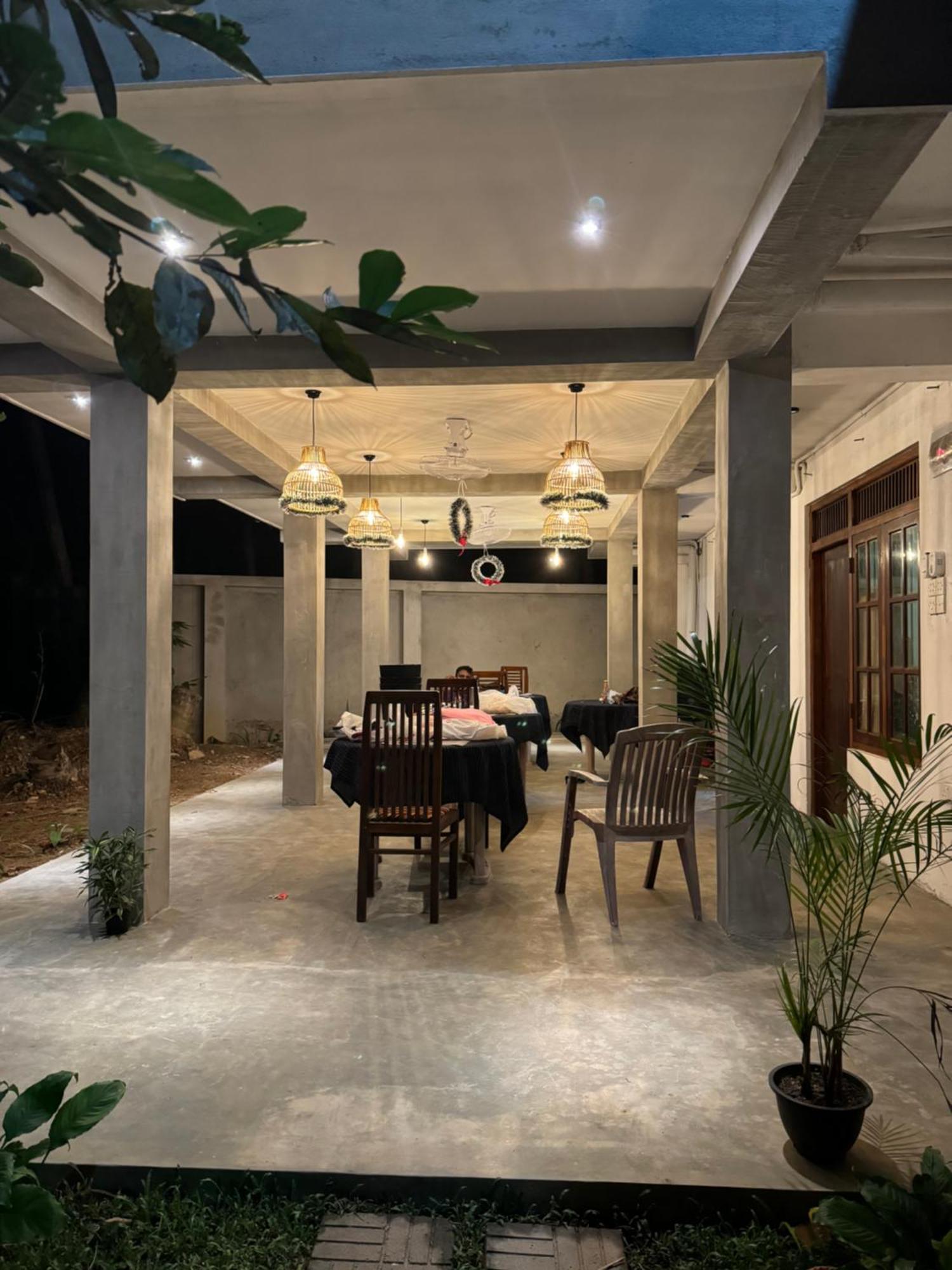 Brinkhouse Guesthouse , Unawatuna Beach 外观 照片