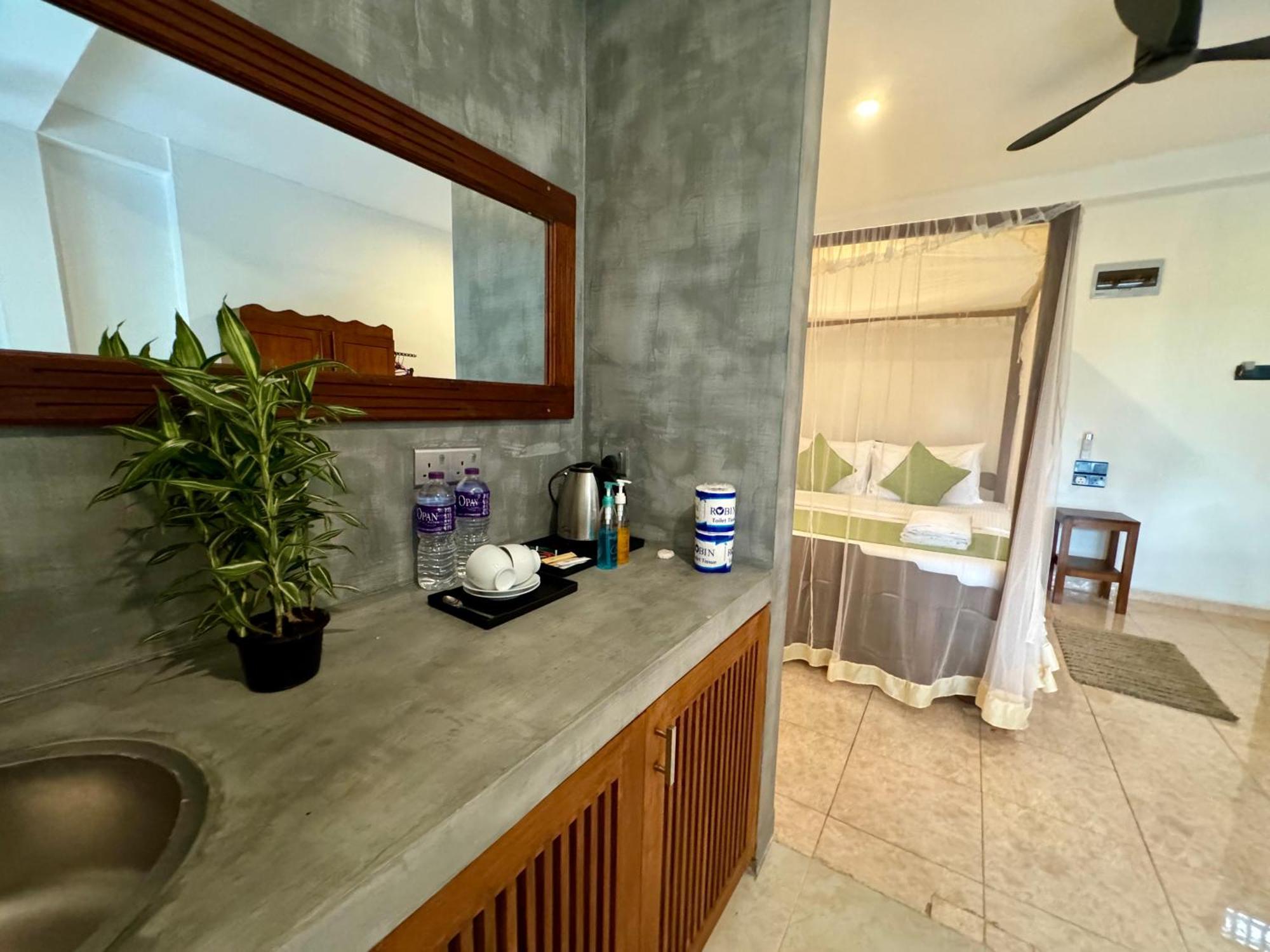 Brinkhouse Guesthouse , Unawatuna Beach 外观 照片